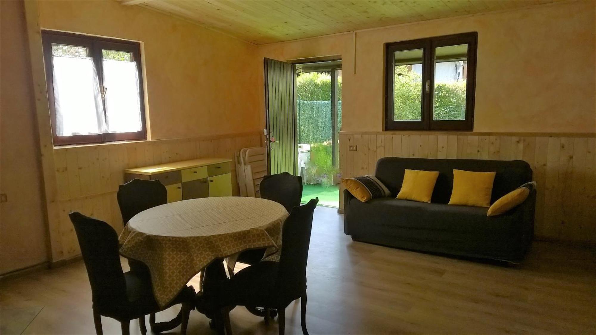 Camping Montorfano Bagian luar foto