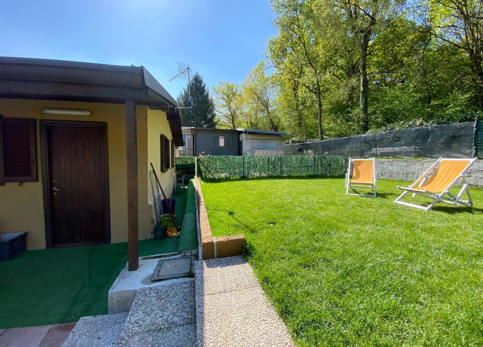 Camping Montorfano Bagian luar foto