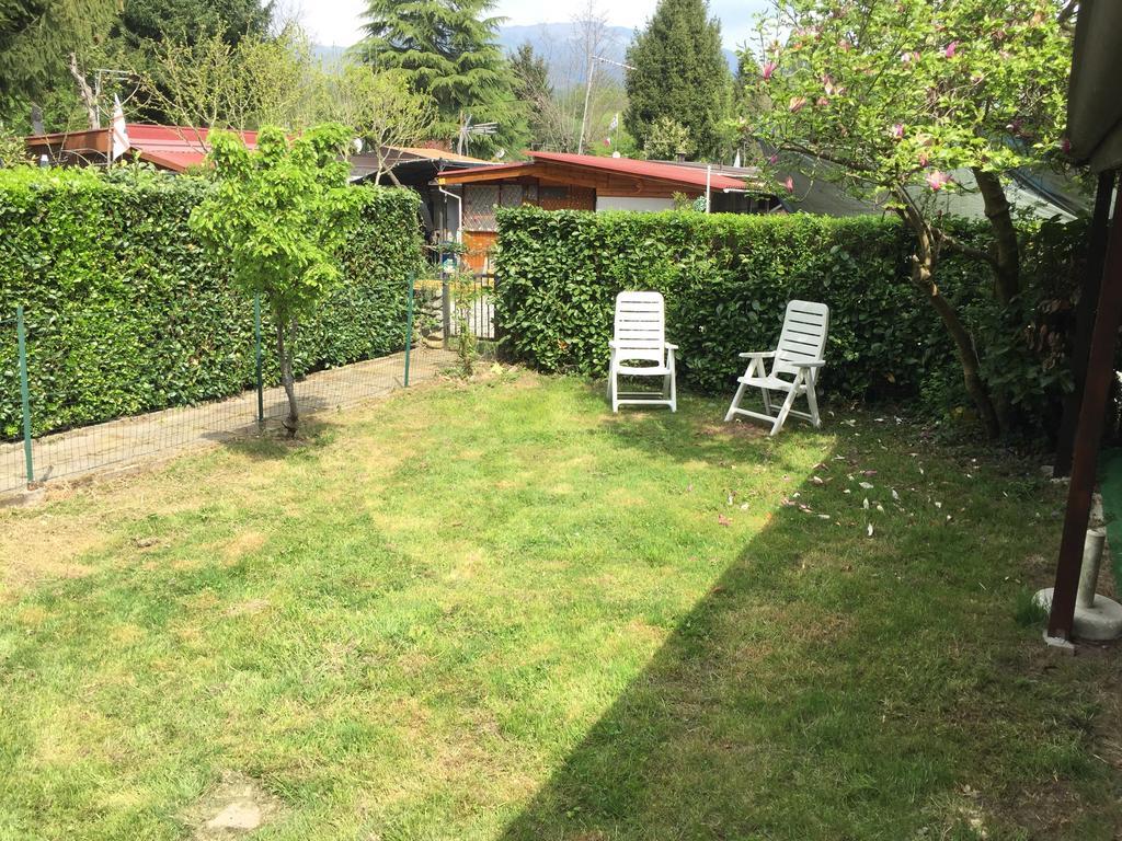 Camping Montorfano Bagian luar foto