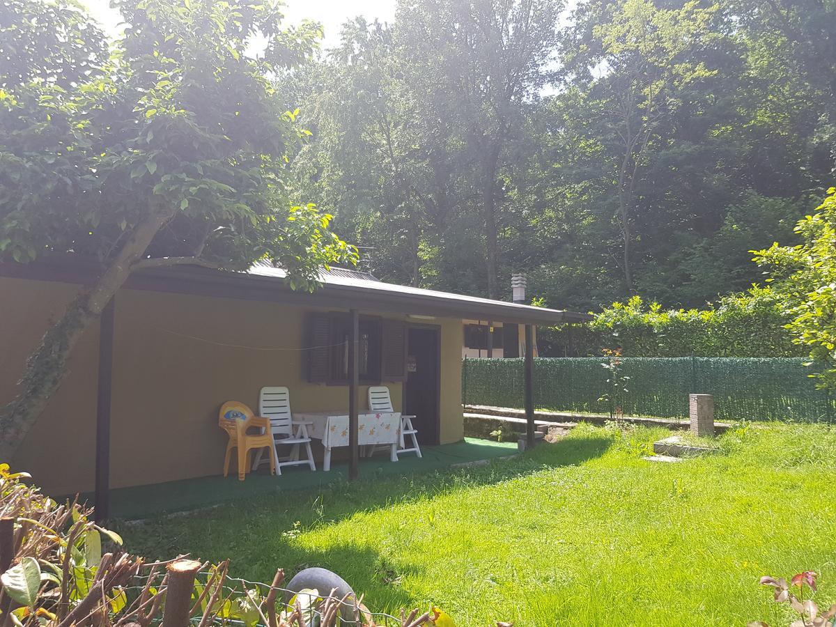 Camping Montorfano Bagian luar foto