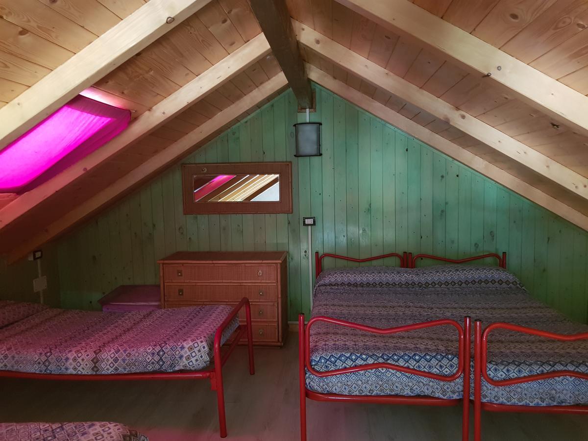 Camping Montorfano Bagian luar foto